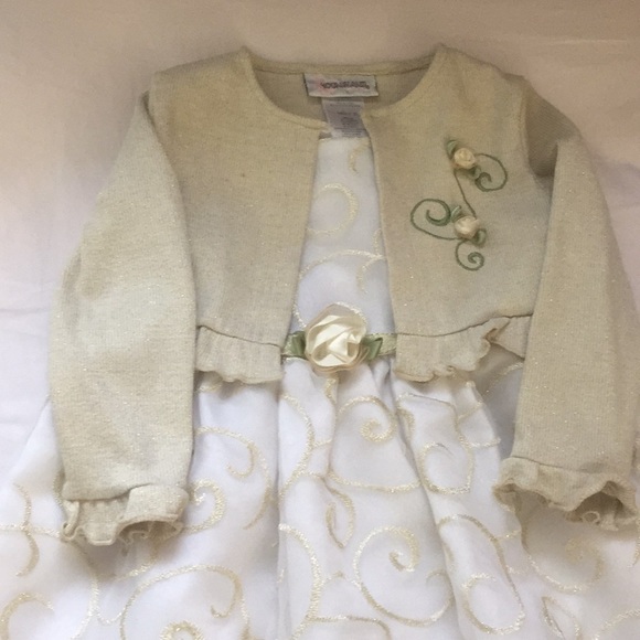 5/$5 pay $20. YOUNGLAND. Dress. - Picture 4 of 5